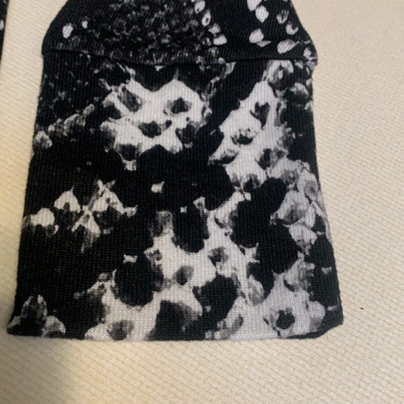 LuLoRue Women’s Hooded Tunic NWOT - Picture 6 of 9